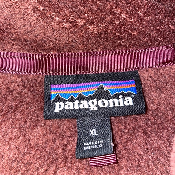Patagonia fuzzy sweatshirt - Picture 3 of 4